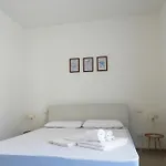 Dainese Apartments, Casa Abigail