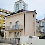 Dainese Apartments, Casa Abigail